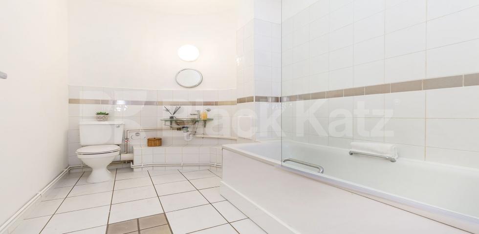 			WAREHOUSE  LIVE/WORK APARTMENT, 1 Bedroom, 1 bath, 1 reception Apartment			 SPRINGFIELD HOUSE LOFTS-TYSSEN STREET, DALSTON-HAGGERSTON-SHOREDITCH